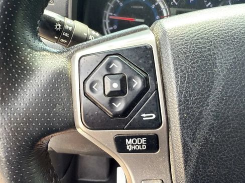 Used 2018 Toyota 4Runner SR5 RWD image 24