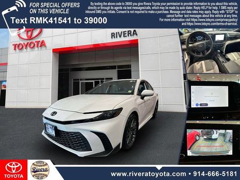 Used 2025 Toyota Camry SE w/ Convenience Package FWD image 1