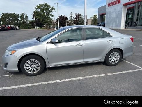 Used 2012 Toyota Camry LE FWD image 6