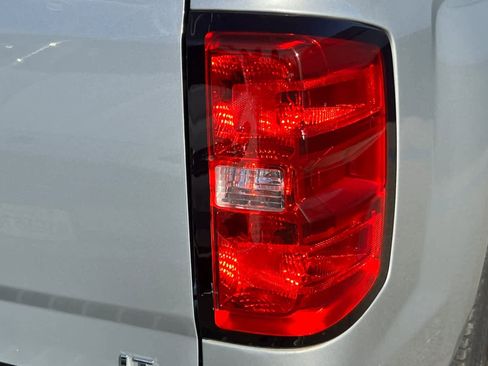 Used 2018 Chevrolet Silverado 1500 LT w/ All Star Edition image 17