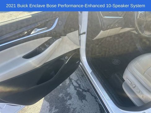 Used 2021 Buick Enclave Premium w/ Sun and Sites Package AWD/4WD image 12