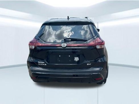 Used 2021 Nissan Kicks SV FWD image 5