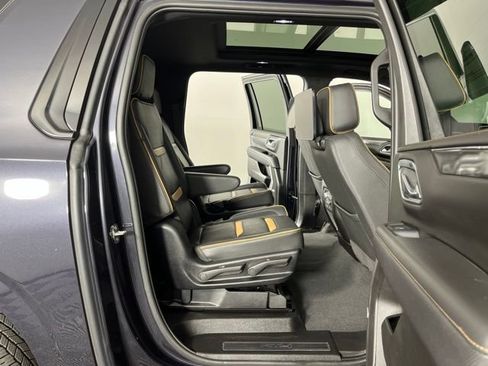 Used 2024 GMC Yukon XL AT4 w/ Technology Package AWD/4WD image 48