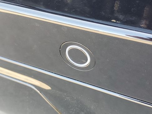 New 2027 Lincoln Navigator Reserve AWD/4WD image 6