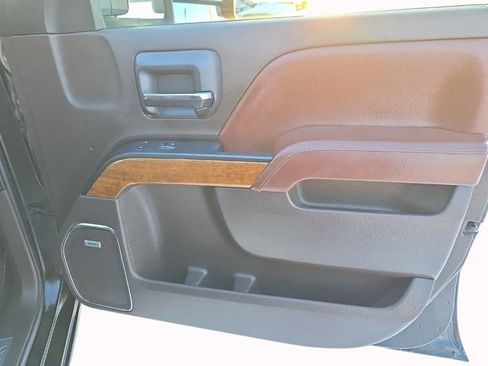 Used 2016 Chevrolet Silverado 2500 High Country image 20