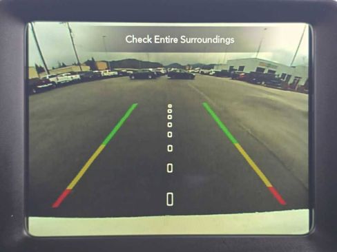 Used 2023 Jeep Renegade Trailhawk image 19