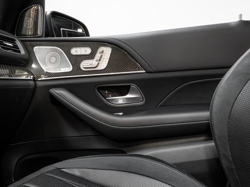 Used 2022 Mercedes-Benz GLS 63 AMG 4MATIC image 12