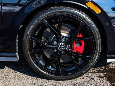 Used 2024 Volkswagen GTI Autobahn image 7