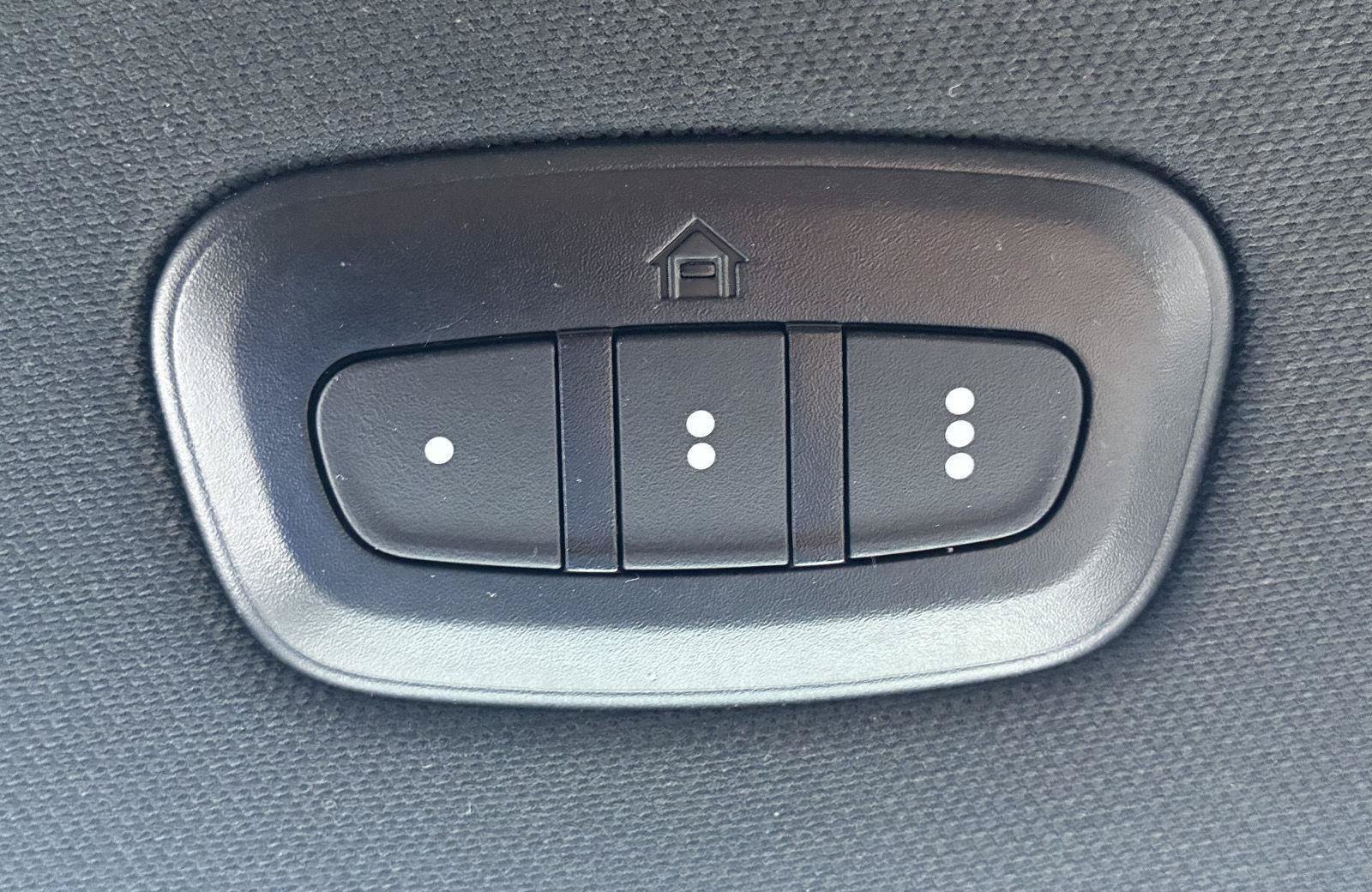 Used 2024 RAM 1500 Laramie AWD/4WD image 67