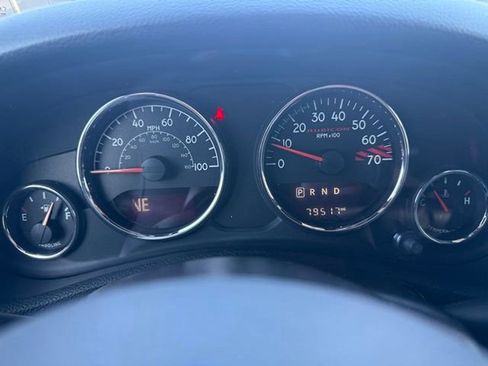 Used 2017 Jeep Wrangler Unlimited Rubicon image 19