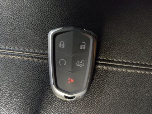 Used 2019 GMC Terrain SLT w/ Preferred Package FWD image 32