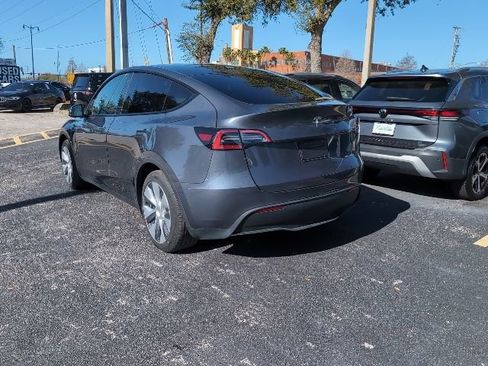 Used 2023 Tesla Model Y Long Range image 4