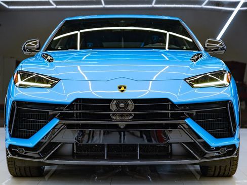 Used 2024 Lamborghini Urus Performante AWD/4WD image 4