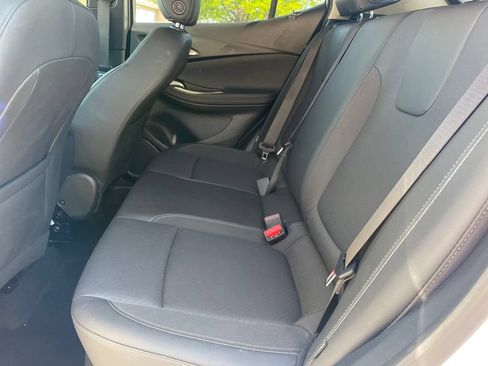 Used 2025 Buick Encore GX Preferred FWD image 11