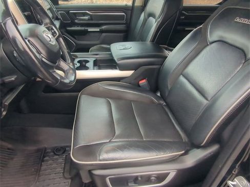 Used 2019 RAM 1500 Laramie image 11