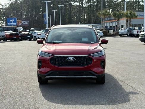 New 2025 Ford Escape SE w/ PHEV Premium Package image 8