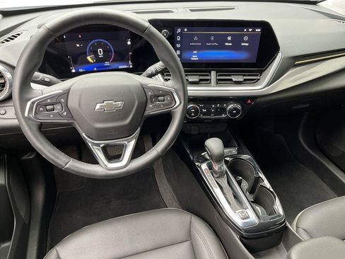 Certified 2024 Chevrolet Trax ACTIV FWD image 13