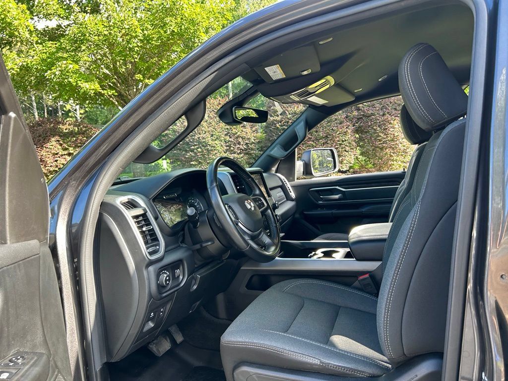 Used 2021 RAM 1500 Big Horn AWD/4WD image 44