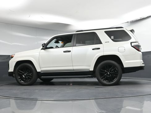 Used 2021 Toyota 4Runner Nightshade image 29