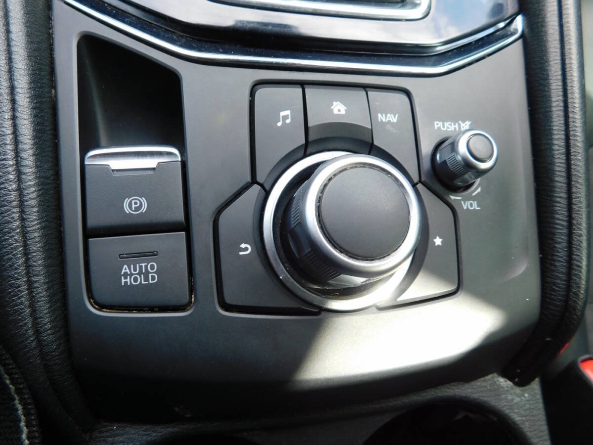 Used 2017 MAZDA CX-5 Touring w/ Preferred Equipment Package AWD/4WD image 17