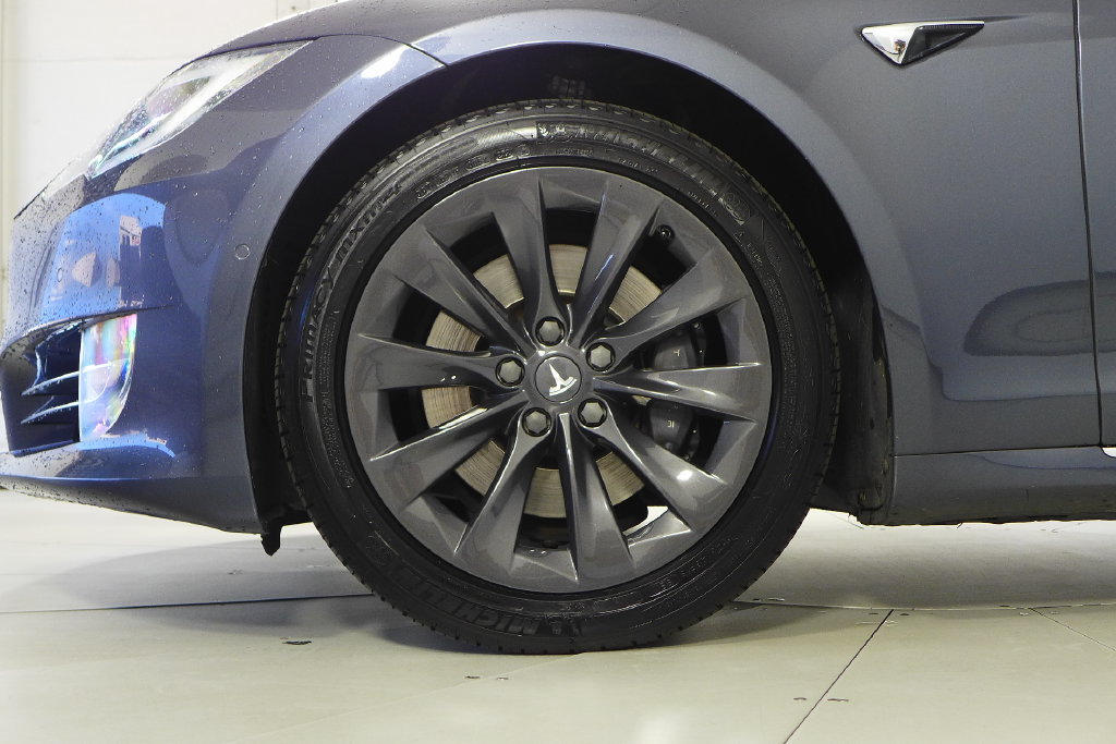 Used 2018 Tesla Model S 75D AWD/4WD image 5