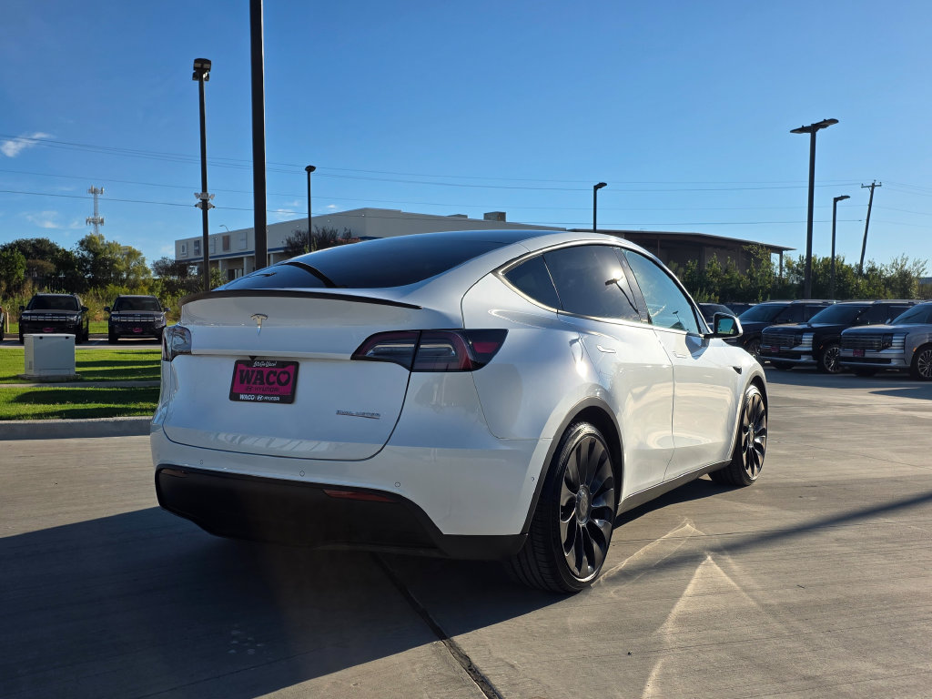 Used 2022 Tesla Model Y Performance AWD/4WD image 12