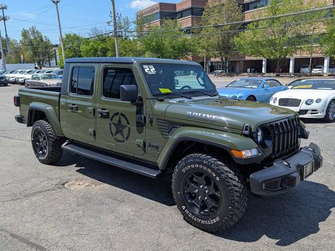 Used 2022 Jeep Gladiator Sport AWD/4WD image 5
