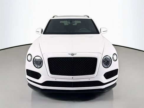 Certified 2019 Bentley Bentayga image 8