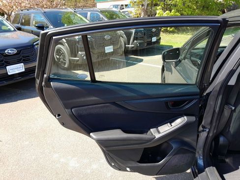 Used 2019 Subaru Impreza 2.0i w/ Eyesight AWD/4WD image 28