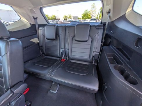Used 2022 Volkswagen Atlas SEL Premium AWD/4WD image 33