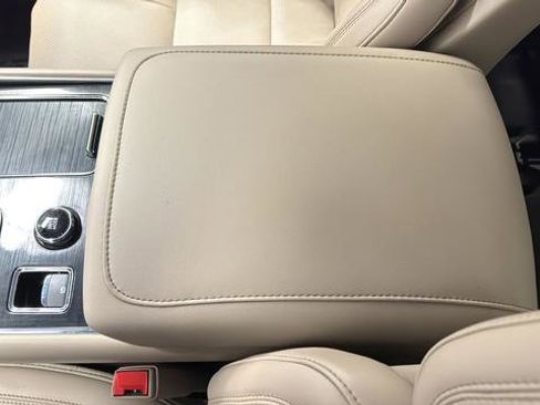 Used 2023 Lincoln Aviator Grand Touring w/ Equipment Group 301A AWD/4WD image 21