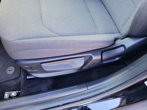 Used 2025 Kia K4 LXS image 13