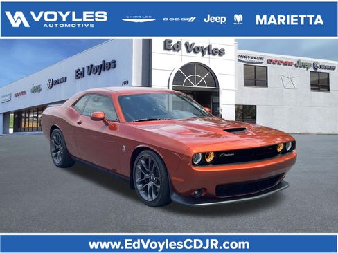 Used 2022 Dodge Challenger R/T Scat Pack w/ Driver Convenience Group RWD image 1
