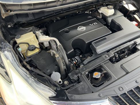 Used 2017 Nissan Murano SV w/ Premium Package image 46