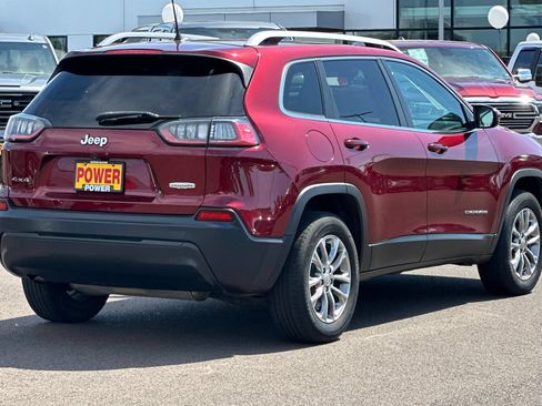 Used 2019 Jeep Cherokee Latitude Plus w/ Comfort/Convenience Group AWD/4WD image 4
