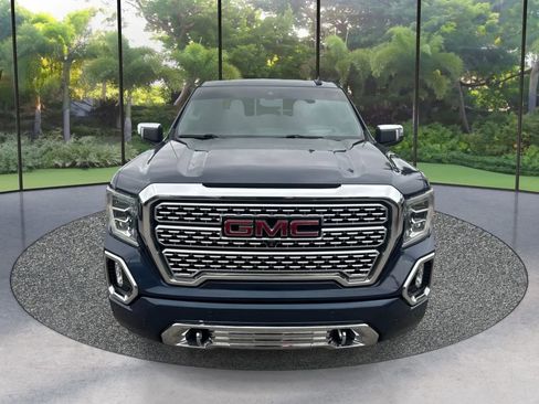 Used 2020 GMC Sierra 1500 Denali w/ Denali Ultimate Package AWD/4WD image 2