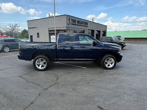 Used 2016 RAM 1500 Express w/ Popular Equipment Group image 19