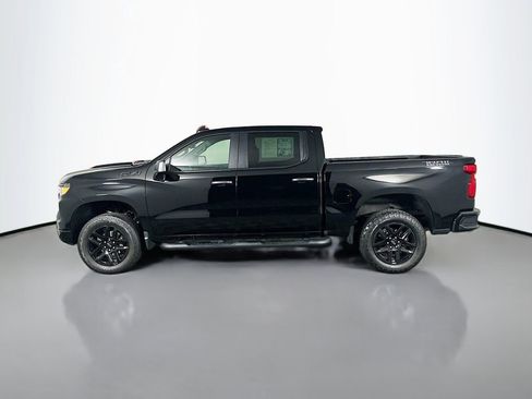 Used 2024 Chevrolet Silverado 1500 Custom Trail Boss w/ Midnight Edition image 4