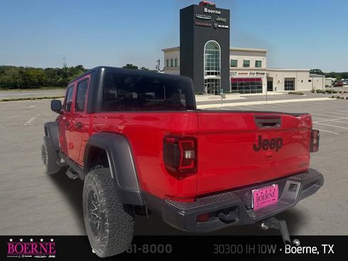 Used 2020 Jeep Gladiator Sport w/ Quick Order Package 24S AWD/4WD image 9