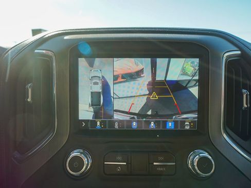 Used 2022 GMC Sierra 3500 Denali image 27