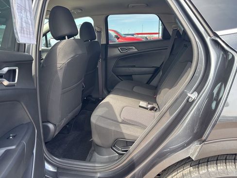 Used 2023 Kia Sportage LX AWD/4WD image 28