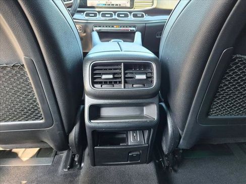 Used 2020 Mercedes-Benz GLE 350 image 16