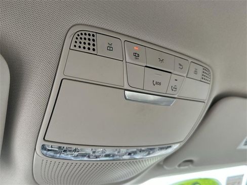 Used 2022 Mercedes-Benz GLC 300 4MATIC image 38