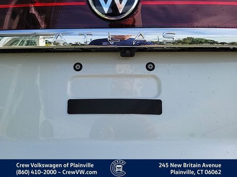 New 2026 Volkswagen Atlas Cross Sport SE image 13