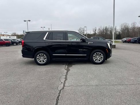 Certified 2025 GMC Yukon Denali image 3