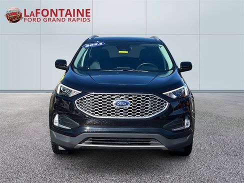 Used 2024 Ford Edge SEL w/ Convenience Package image 2