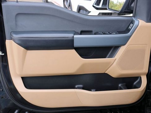 Used 2023 Ford F150 XLT image 14