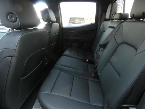 New 2026 GMC Canyon Elevation w/ Convenience Package AWD/4WD image 13