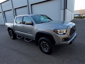 Used 2021 Toyota Tacoma TRD Off-Road video 2