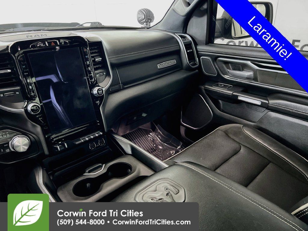 Used 2021 RAM 1500 Laramie AWD/4WD image 26